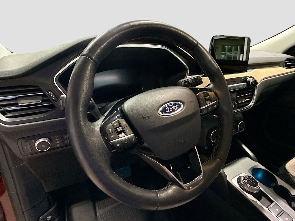 2021 Ford Escape Titanium