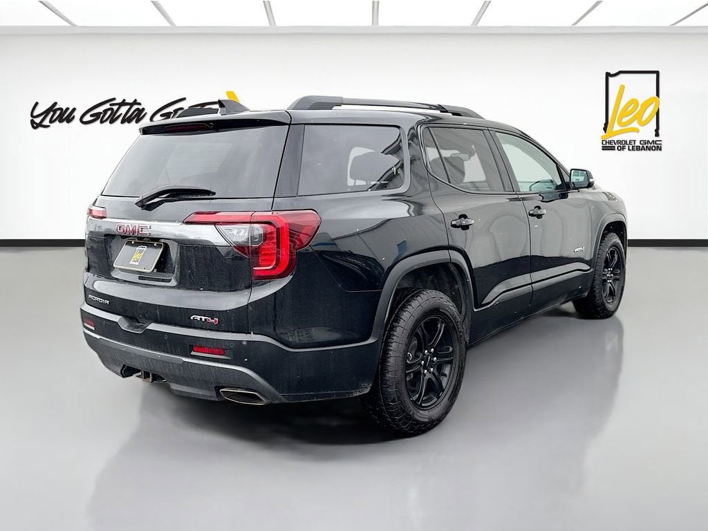 2023 GMC Acadia AT4