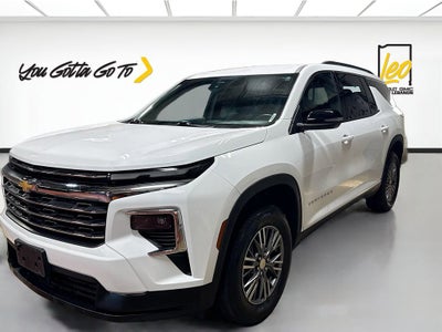 2025 Chevrolet Traverse LT