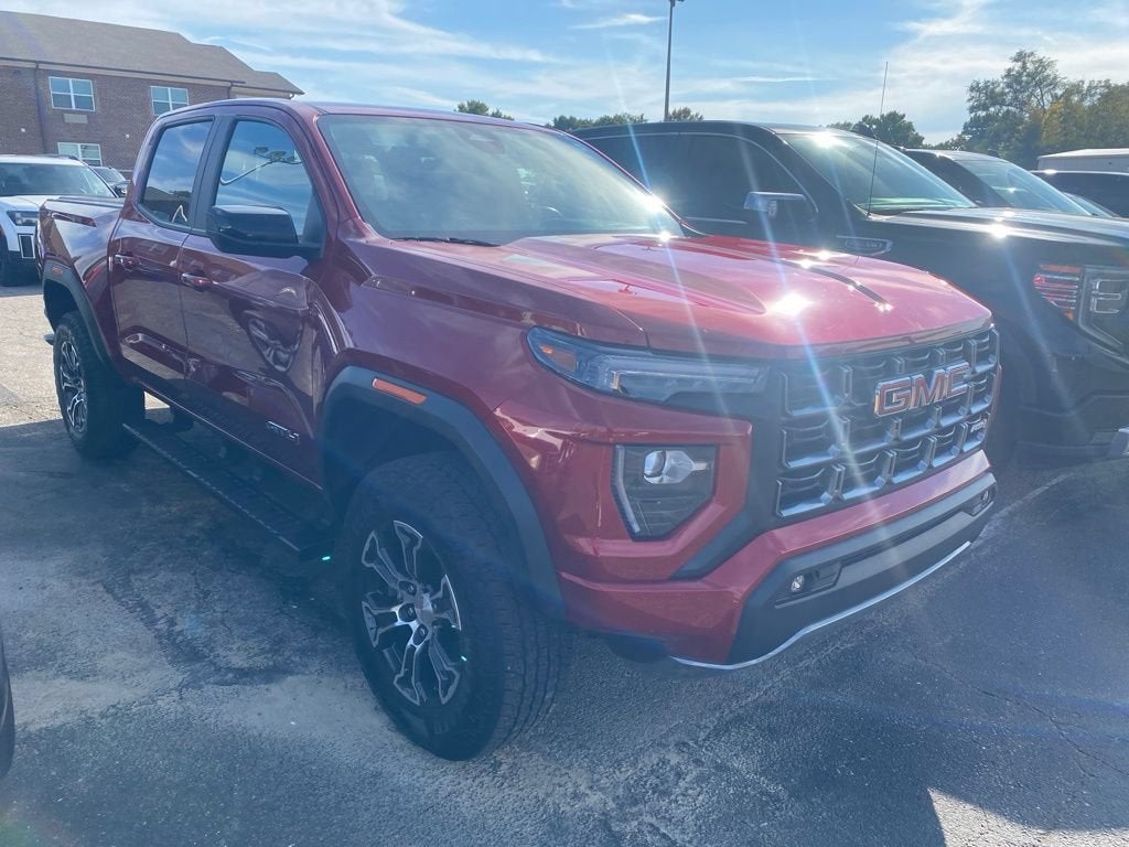 2024 GMC Canyon AT4