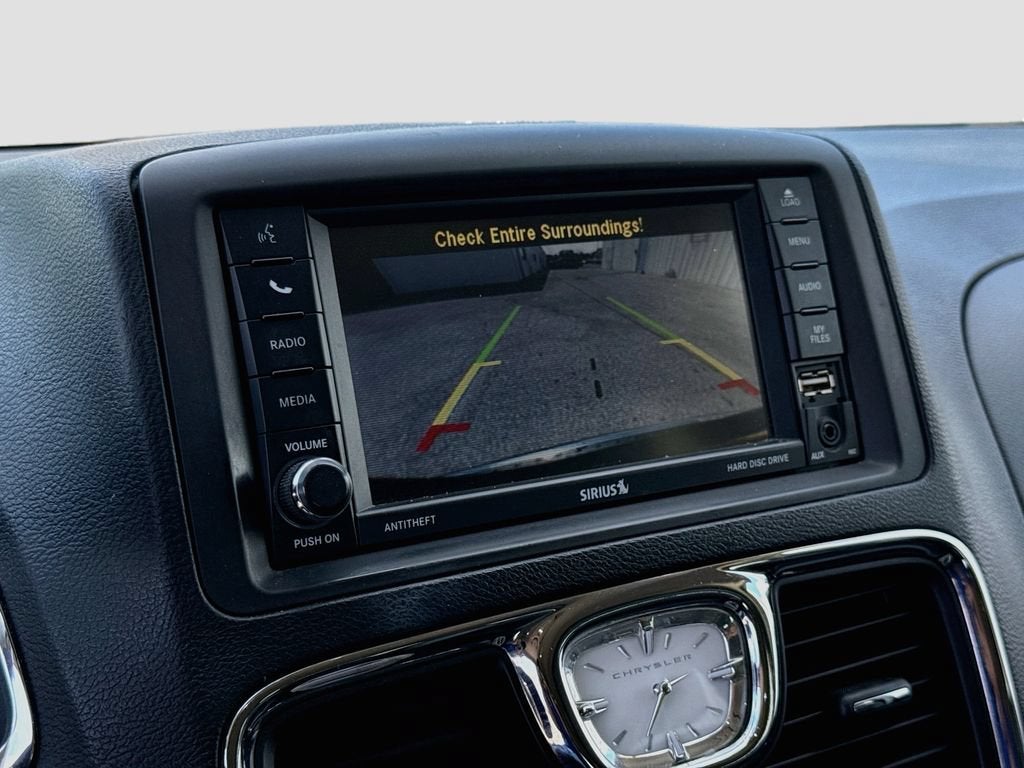 2015 Chrysler Town & Country Touring