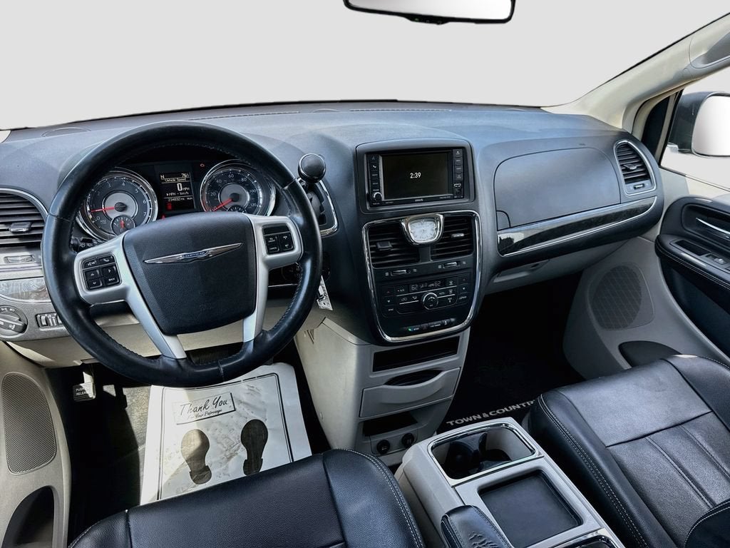 2015 Chrysler Town & Country Touring
