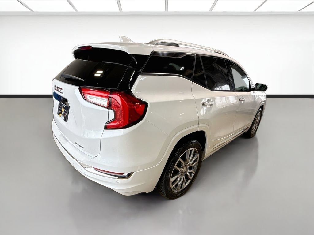 2024 GMC Terrain Denali