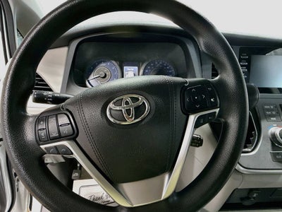 2020 Toyota Sienna L