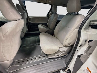 2020 Toyota Sienna L