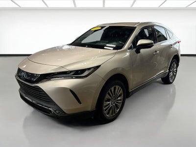 2023 Toyota Venza LE