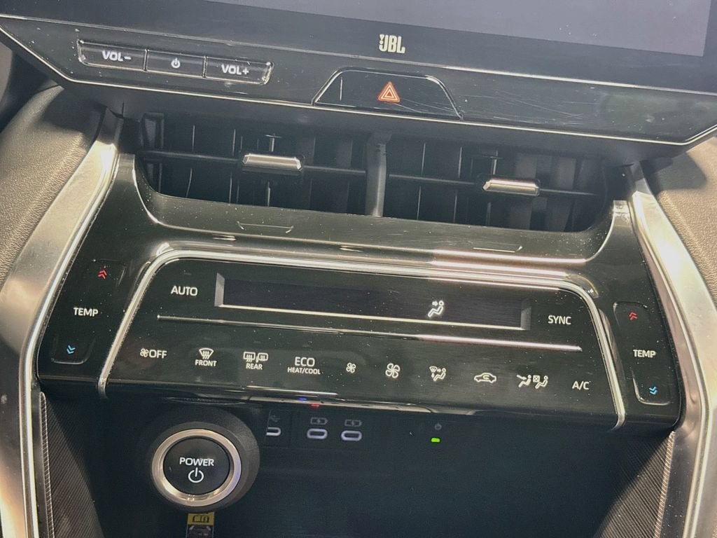 2023 Toyota Venza LE