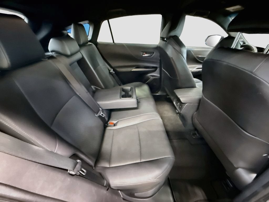 2023 Toyota Venza LE