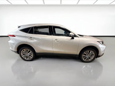 2023 Toyota Venza LE