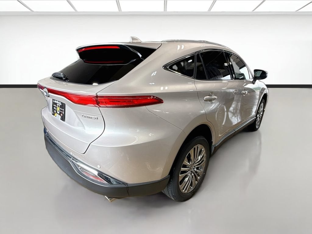 2023 Toyota Venza LE