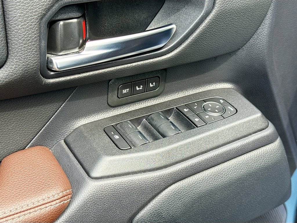 2024 Toyota Land Cruiser 4WD (Natl)