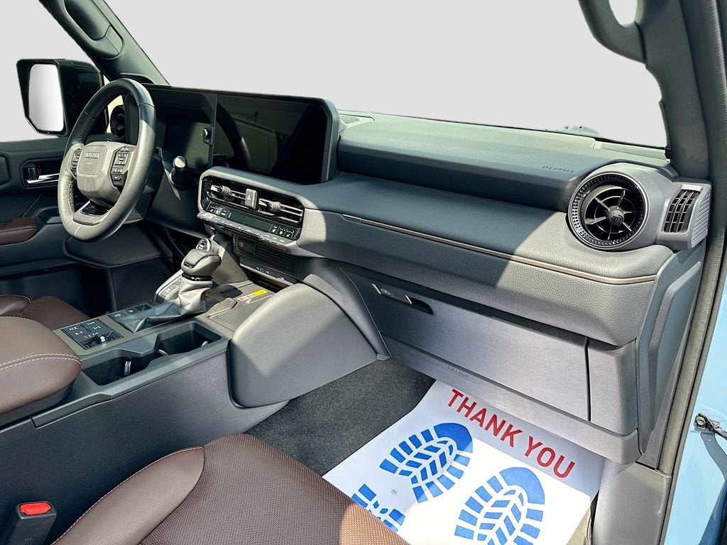 2024 Toyota Land Cruiser 4WD (Natl)