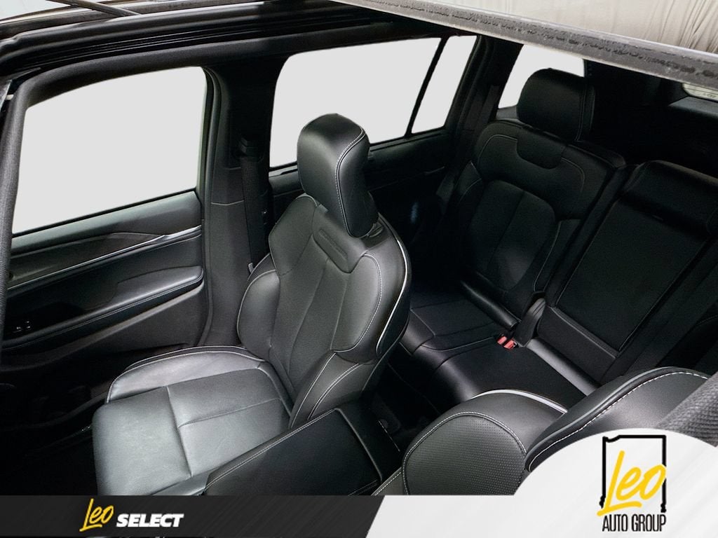 2023 Jeep Grand Cherokee Overland 4x4