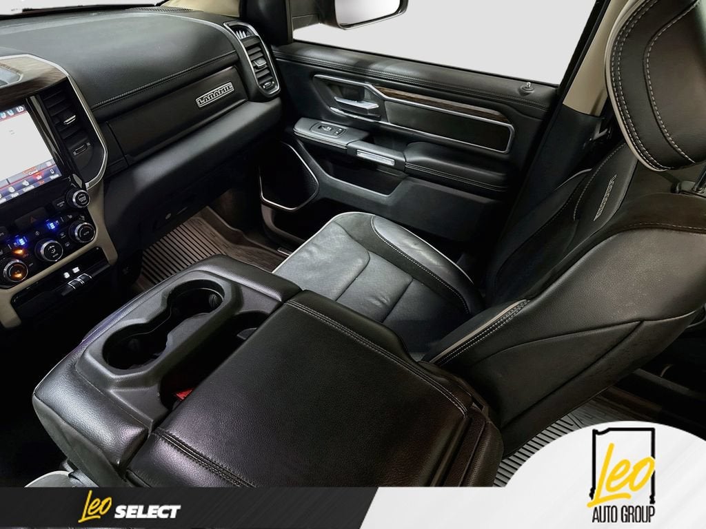 2019 RAM 1500 Laramie Crew Cab 4x4 5'7" Box