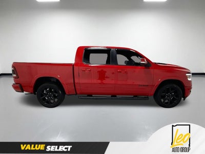 2020 RAM 1500 Laramie Crew Cab 4x4 5'7" Box