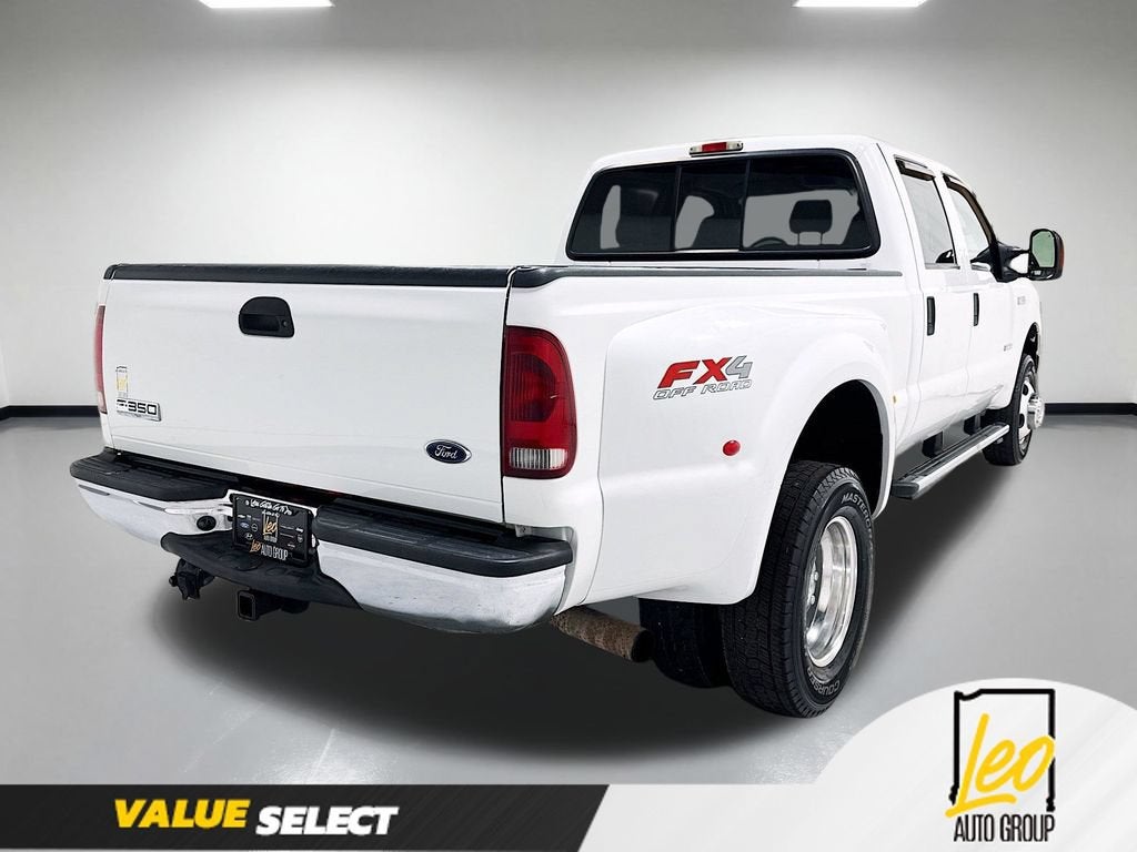 2006 Ford Super Duty F-350 DRW XL