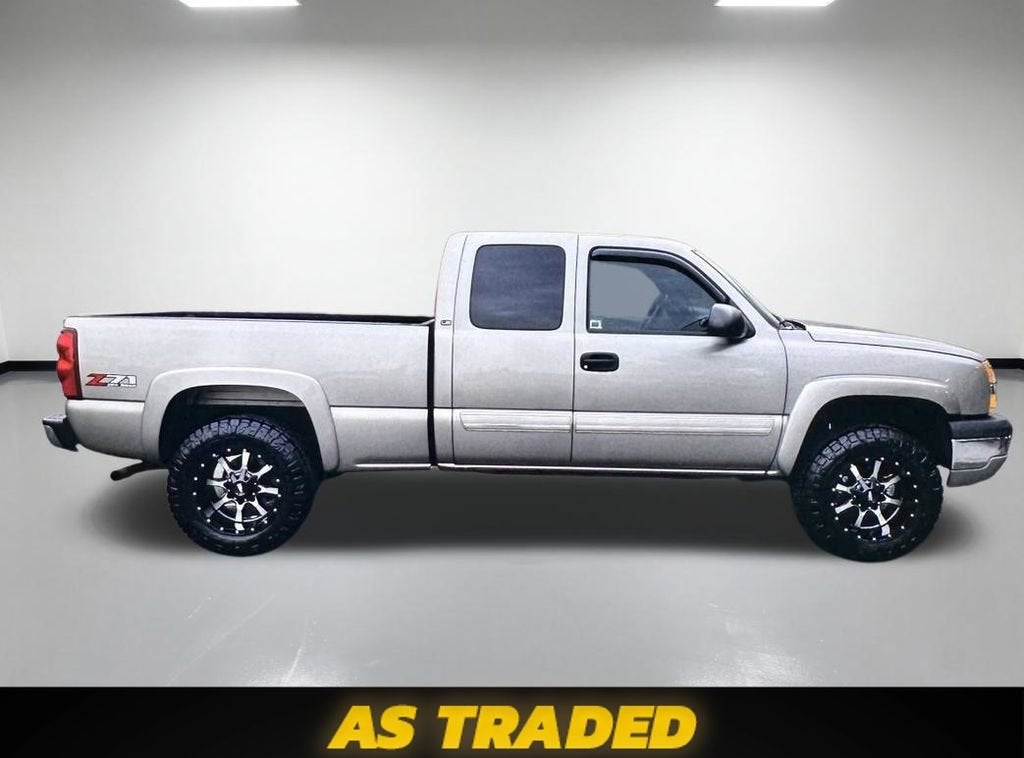 2003 Chevrolet Silverado 1500 LS