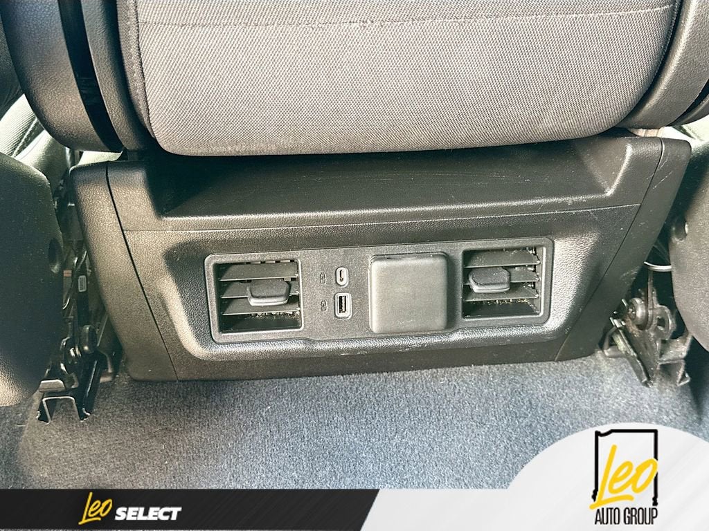 2022 Chevrolet Silverado 1500 LT (2FL)