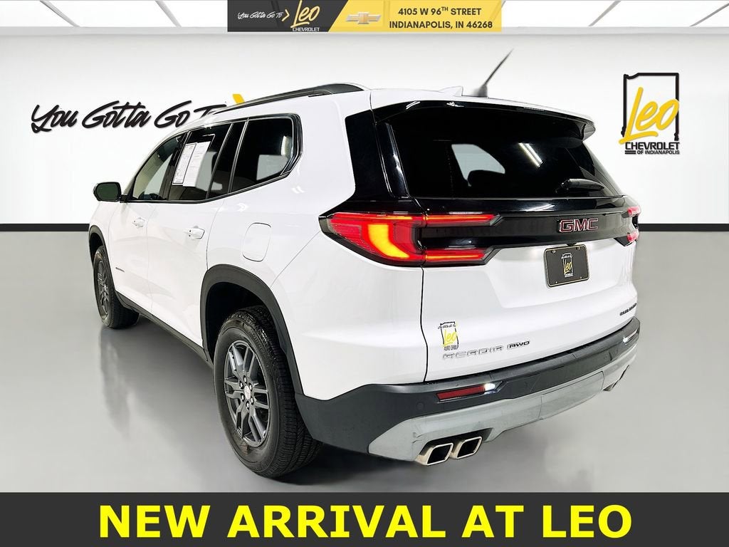 2025 GMC Acadia Elevation