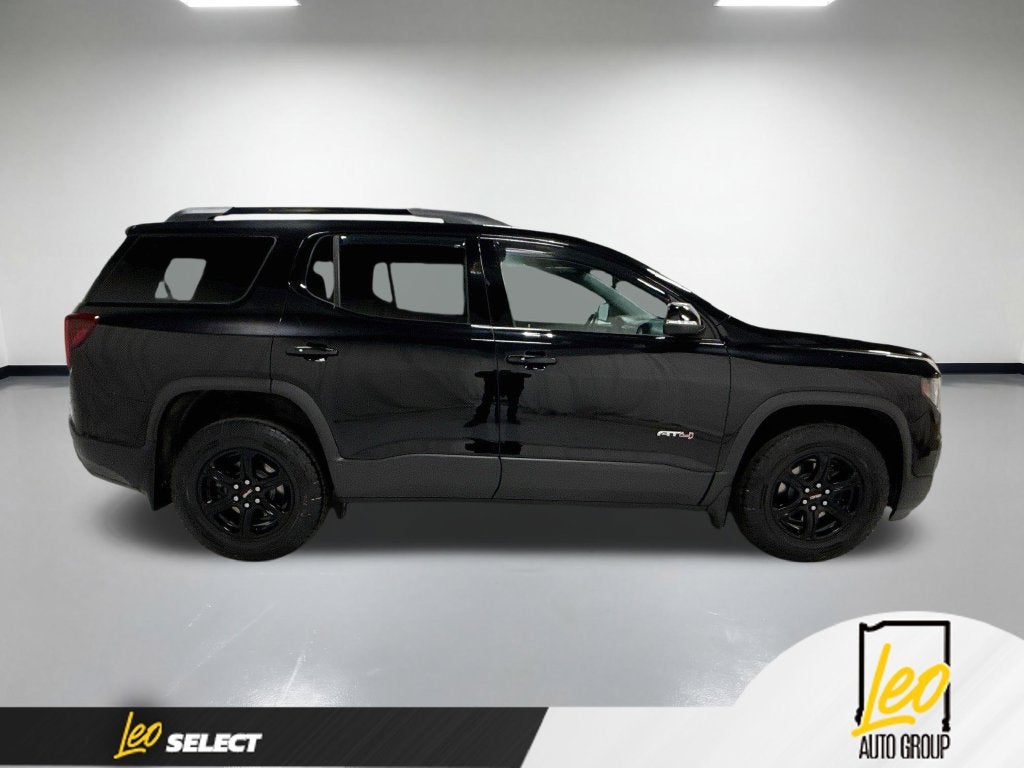 2021 GMC Acadia AT4