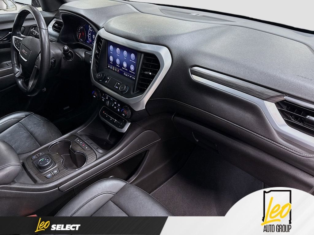 2021 GMC Acadia SLT