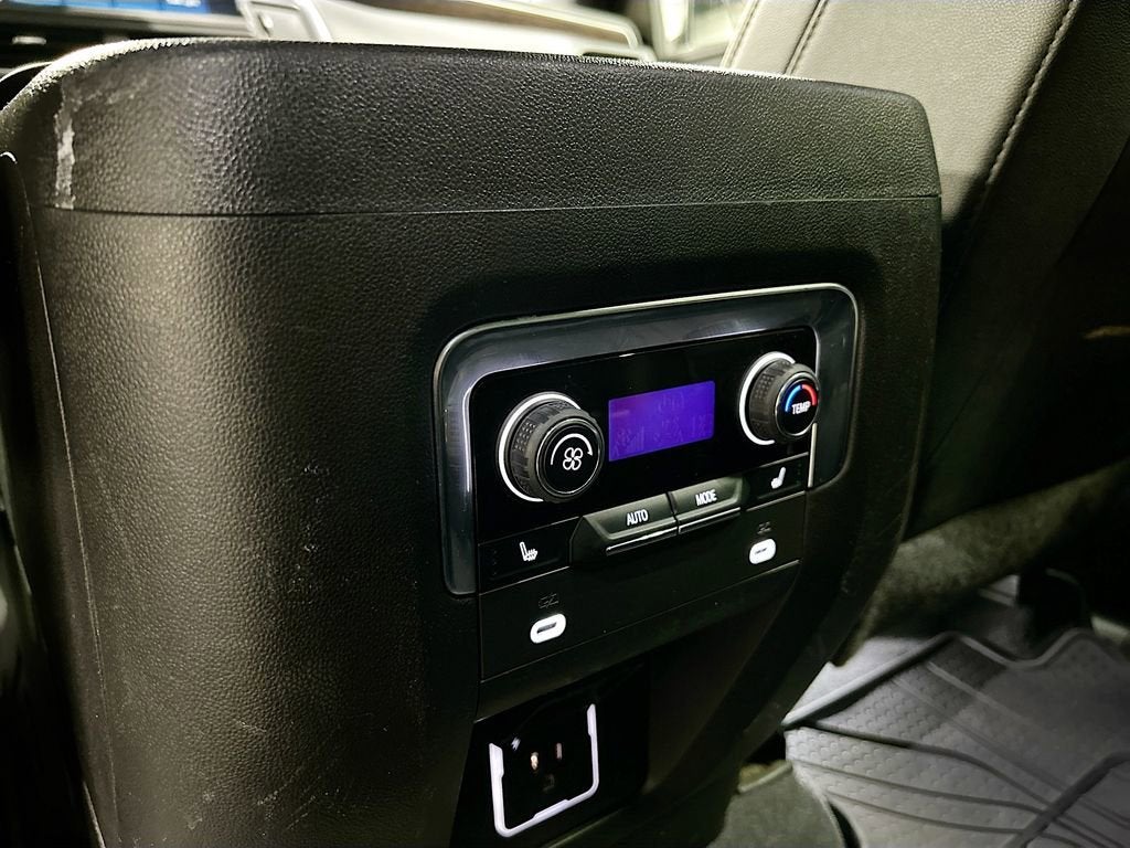 2022 Chevrolet Suburban Premier