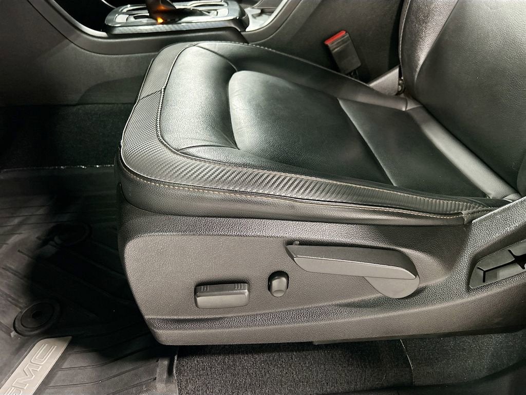 2021 GMC Canyon AT4 - Leather