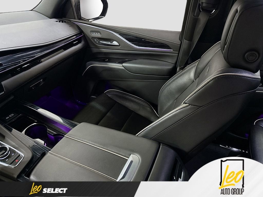 2022 Cadillac Escalade Sport