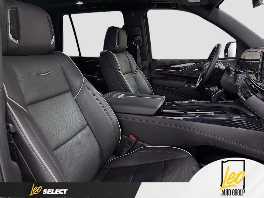 2024 Cadillac Escalade Sport