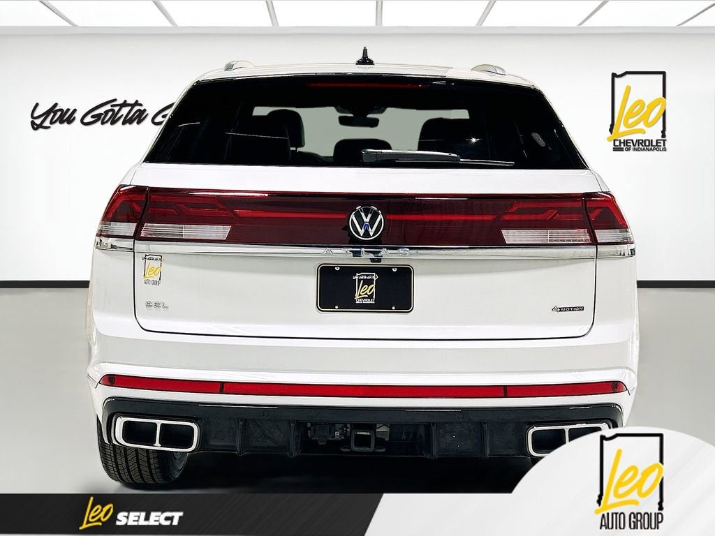 2024 Volkswagen Atlas Cross Sport 2.0T SEL Premium R-Line