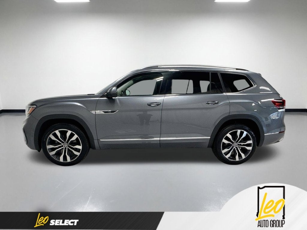 2022 Volkswagen Atlas 3.6L V6 SEL Premium R-Line