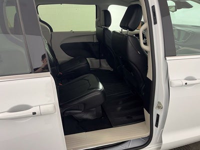 2024 Chrysler Pacifica Touring L AWD
