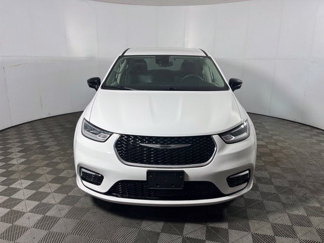 2024 Chrysler Pacifica Touring L AWD