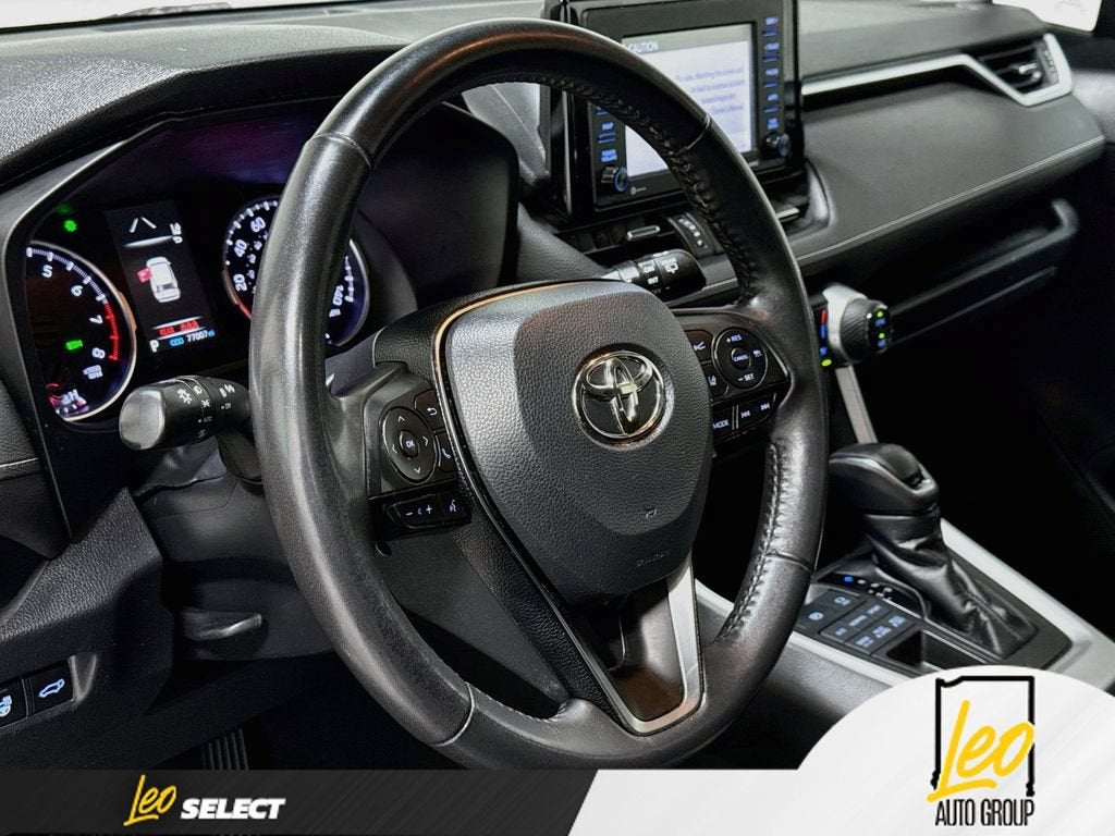 2020 Toyota RAV4 XLE Premium