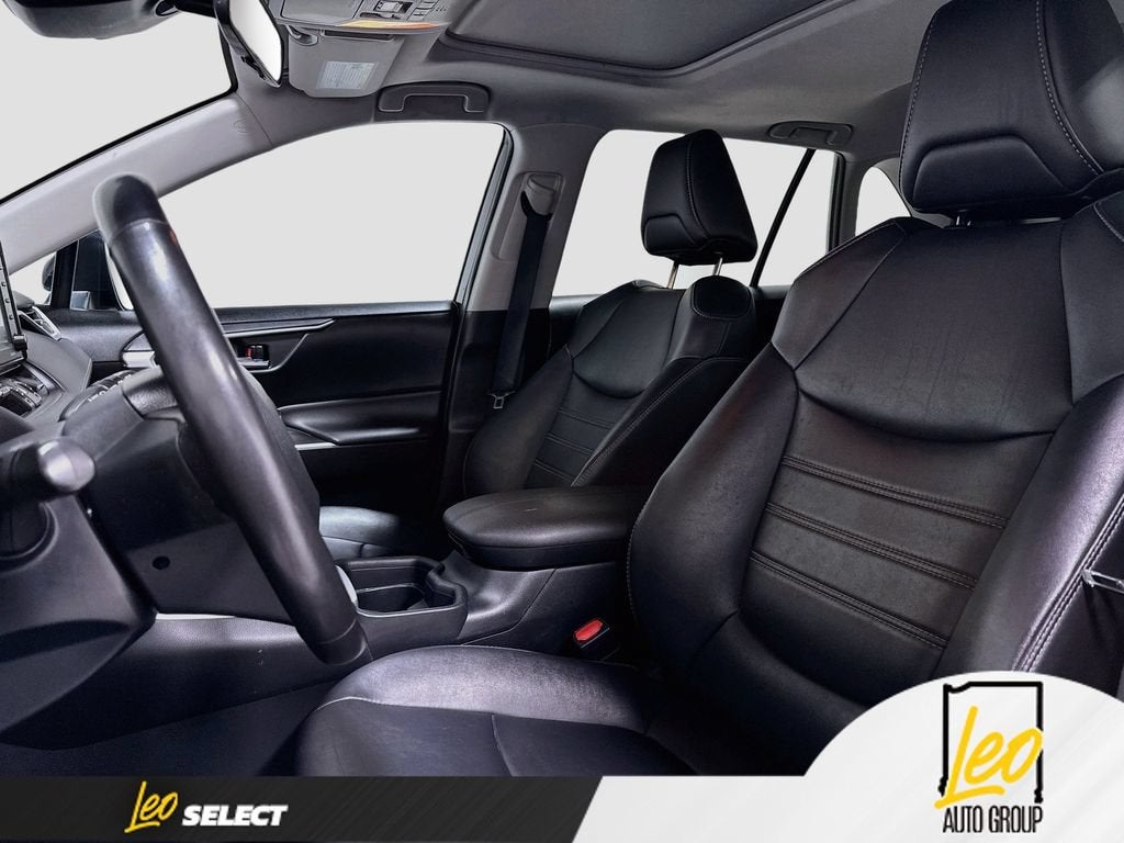 2020 Toyota RAV4 XLE Premium