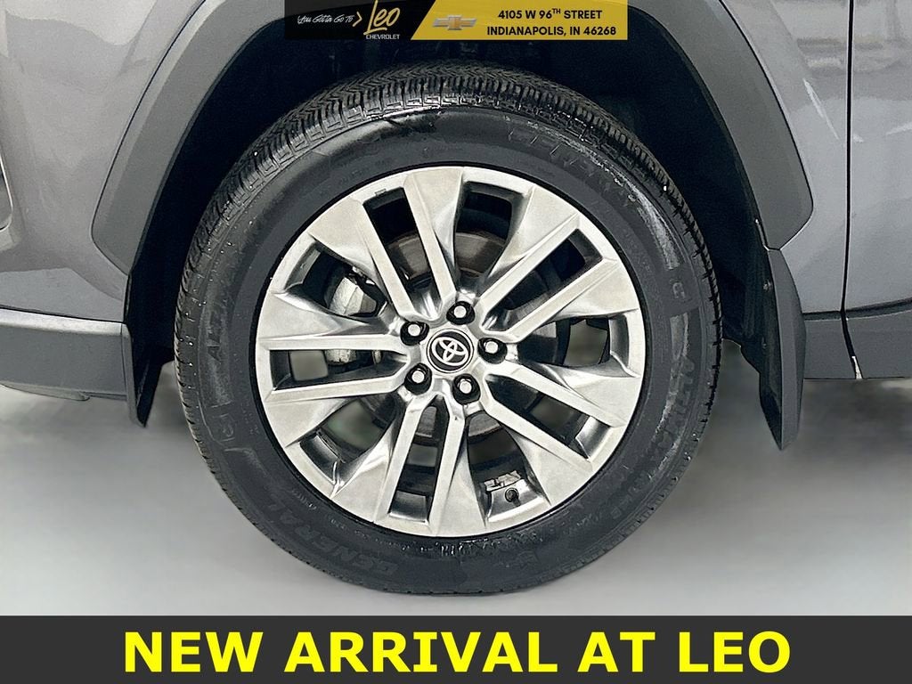 2024 Toyota RAV4 XLE Premium