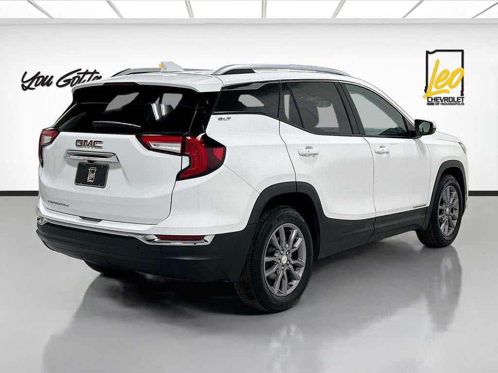 2023 GMC Terrain SLT