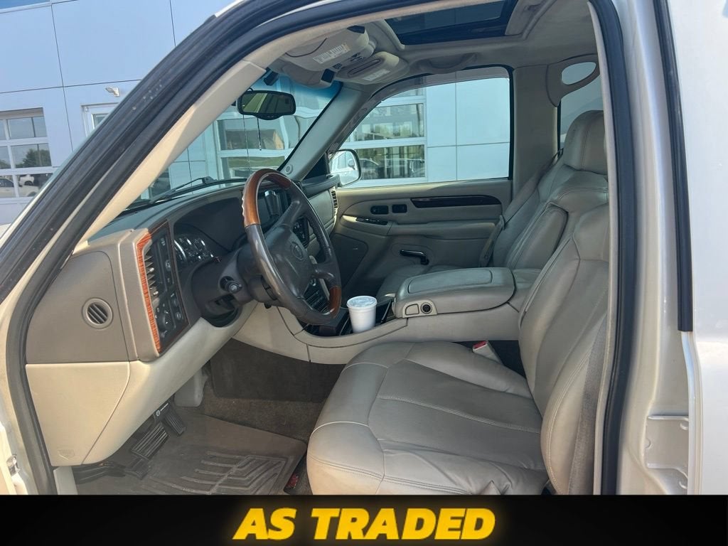 2002 Cadillac Escalade EXT Standard