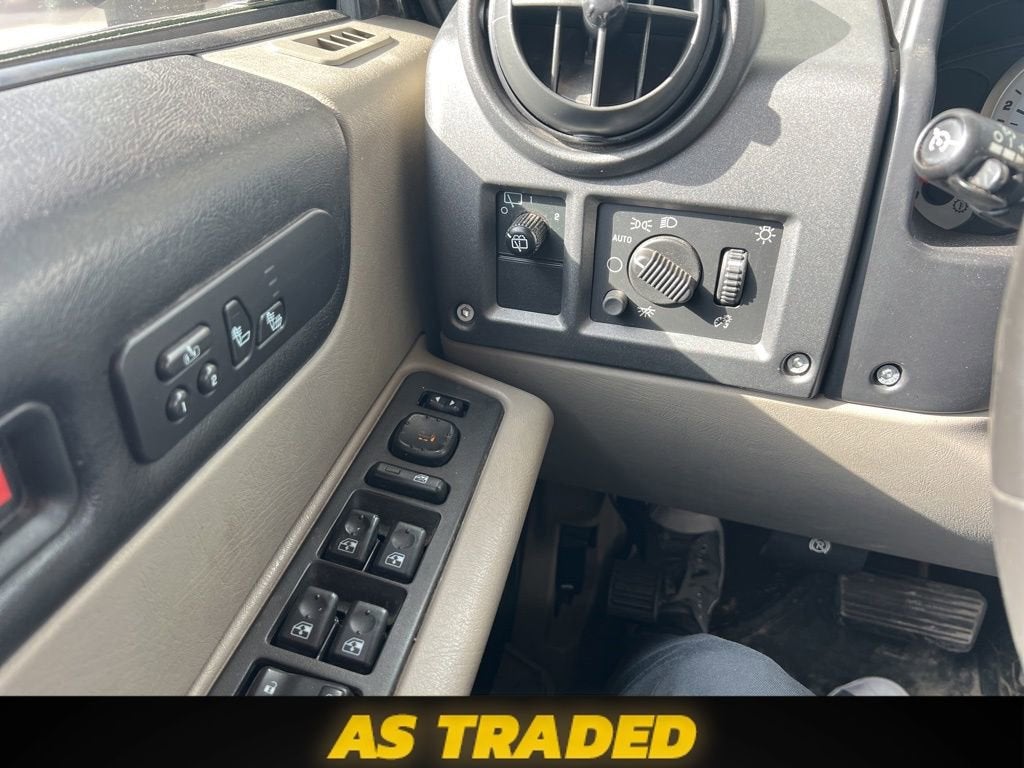 2004 HUMMER H2 Base