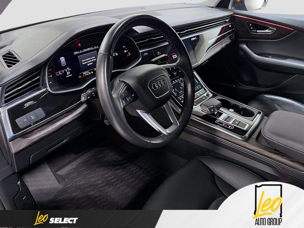 2023 Audi Q8 Premium Plus
